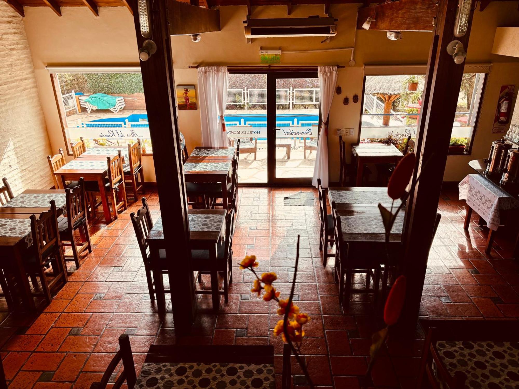 Hotel Altos Del Rincon Merlo Екстериор снимка