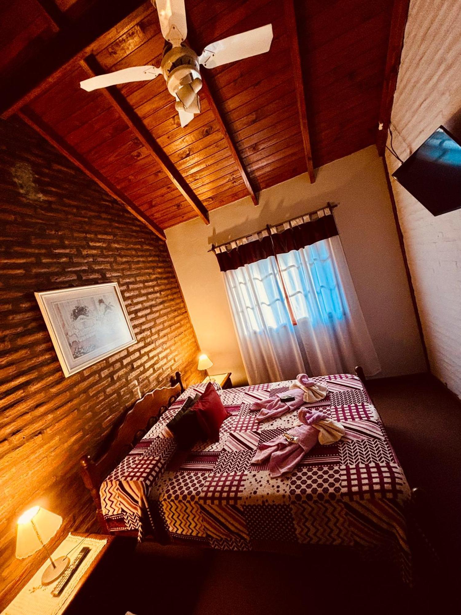 Hotel Altos Del Rincon Merlo Екстериор снимка